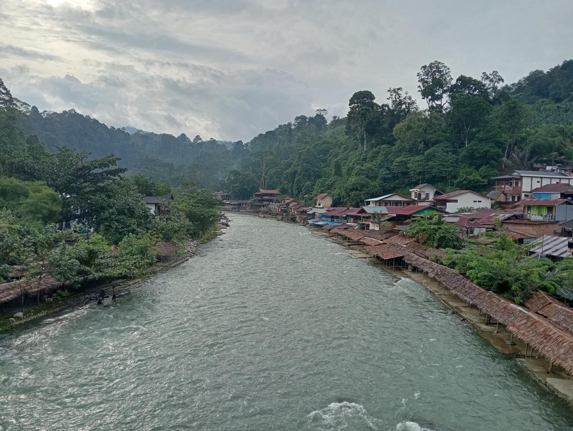 Vulkaan Homestay Berastagi Exterior foto